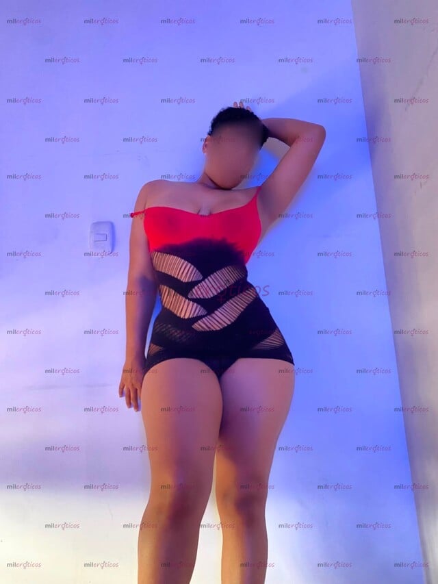 FOTOS DE NEGRA ARDIENTE DE TETAS GRANDES TE PONDRÁ EL CULO EN LA CARA MELANI