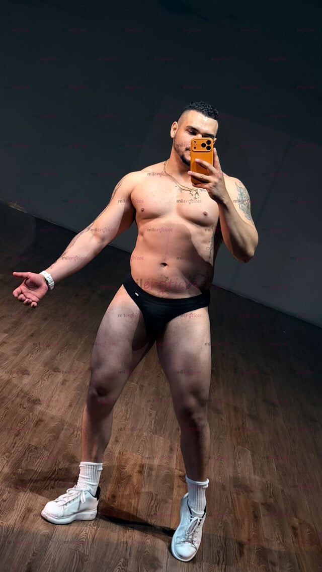 FOTOS DE VENEZOLANO GUAPO Y DE GYM EN TU CIUDAD TU DIME QUE HACEMOS Y YO JALO