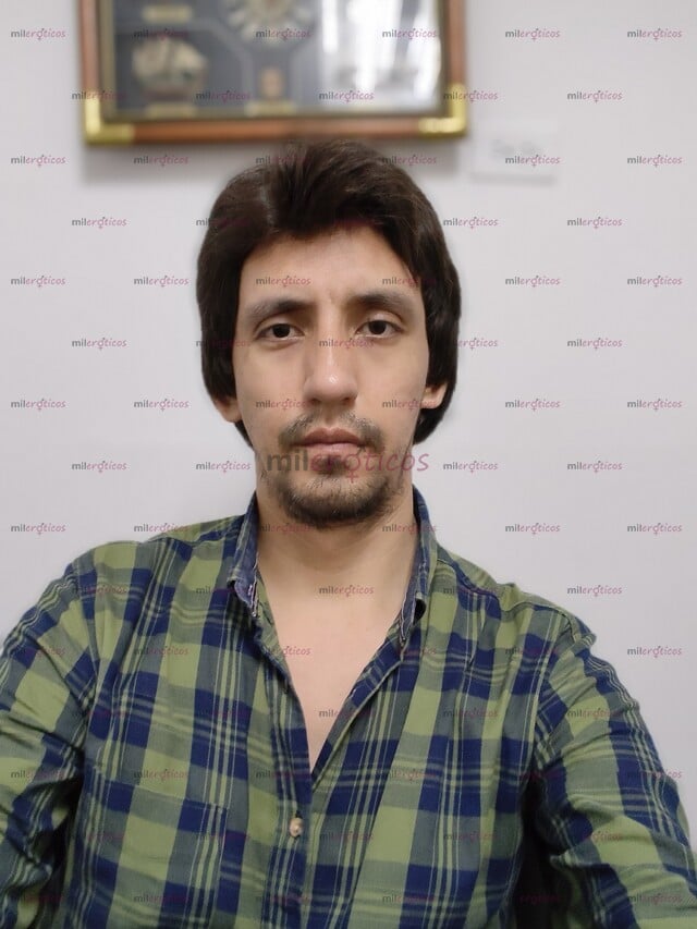 FOTOS DE UN CHICO GUAPO DISPUESTO A CUMPLIR TUS FANTASÍAS. ATENCIÓN PERSONALIZADA