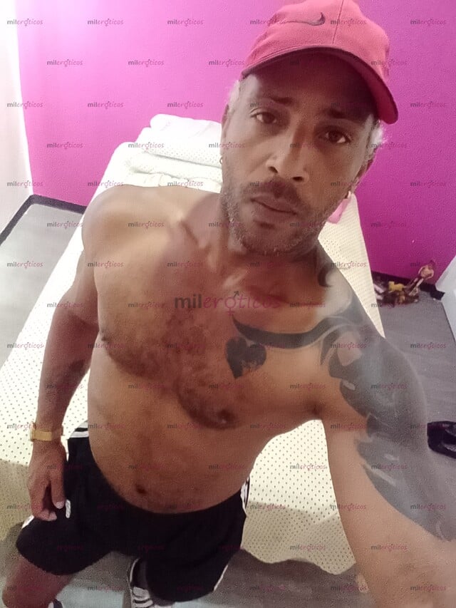 FOTOS DE CUBANO PINGON GRANDE Y GORDO 22 CENTÍMETRO PARA DAR PLACER RICO