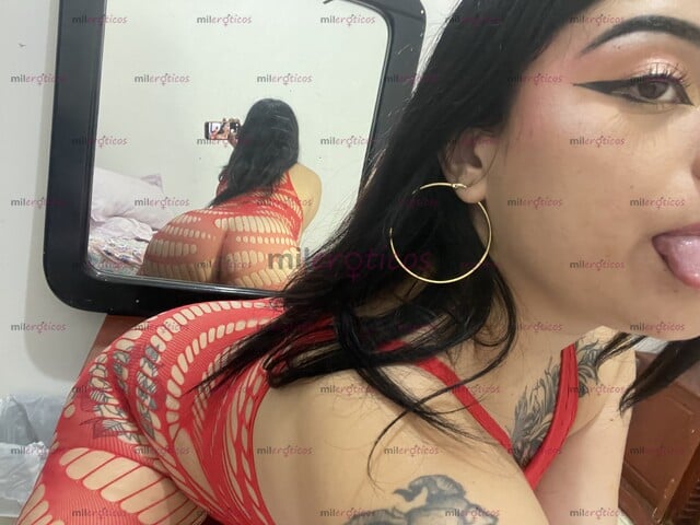 FOTOS DE TU TETONA FAVORITA DESLECHADORA AGUANTADORA DE VERGA DESCONPLICADA