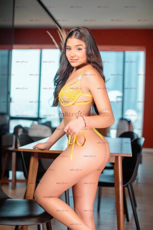 FOTOS DE CON PROMO $1300 18 AÑOS SI NO SOY LA DE LAS FOTOS, NO PAGAS NADA