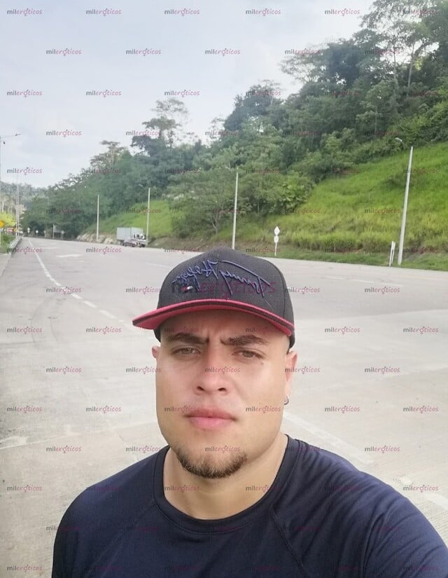 FOTOS DE UNIVERSITARIO VERGON 23CM REALES GRANDE Y GRUESO MACHO SERIO