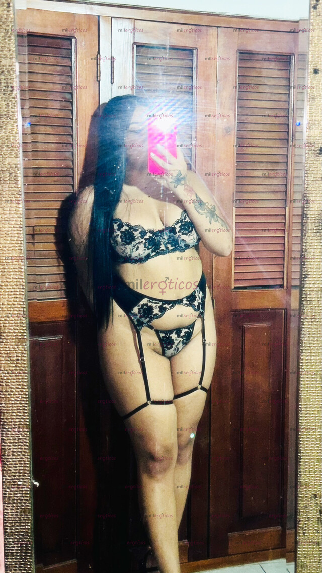 FOTOS DE TU PELINEGRA DE FANTASÍAS RICA Y DELICIOSA, ME QUERAS COMER UNA Y OTRA VEZ
