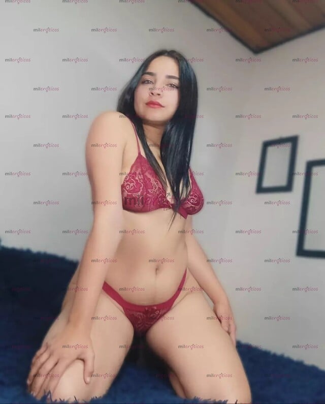 FOTOS DE VIDEOLLAMADA HERMOSA FACA DISPONIBLE 24 7 PARA TI ESCRÍBEME NO SEAS TIMIDO