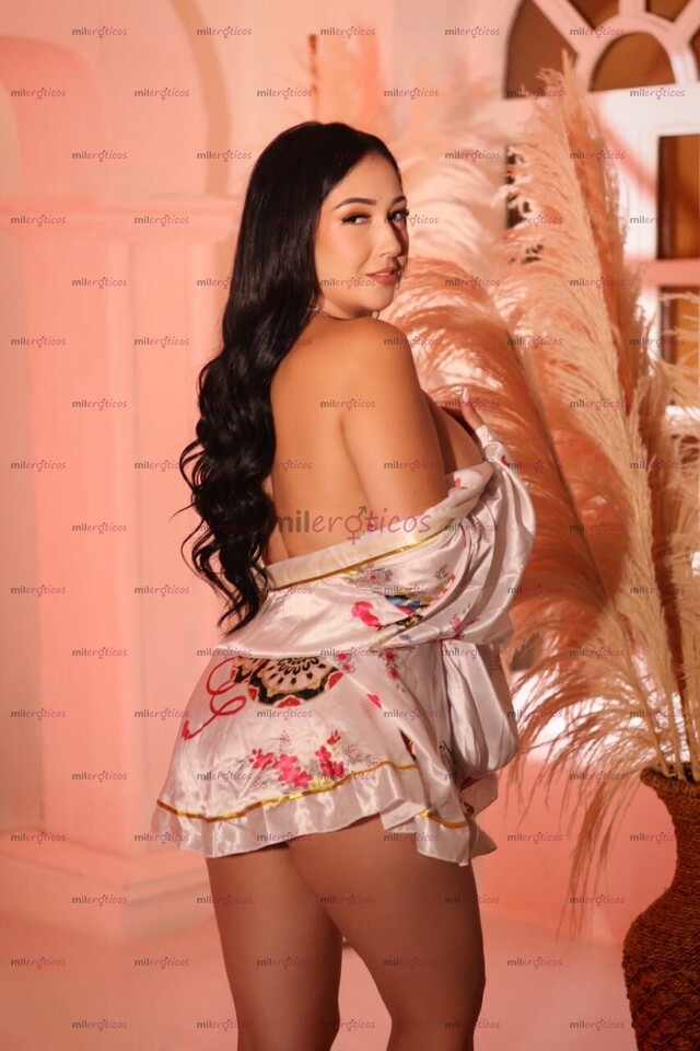 FOTOS DE ZAHARA 34 AÑOS HERMOSA CABELLO CLARO, OJOS LINDOS, MANOS SUAVES.