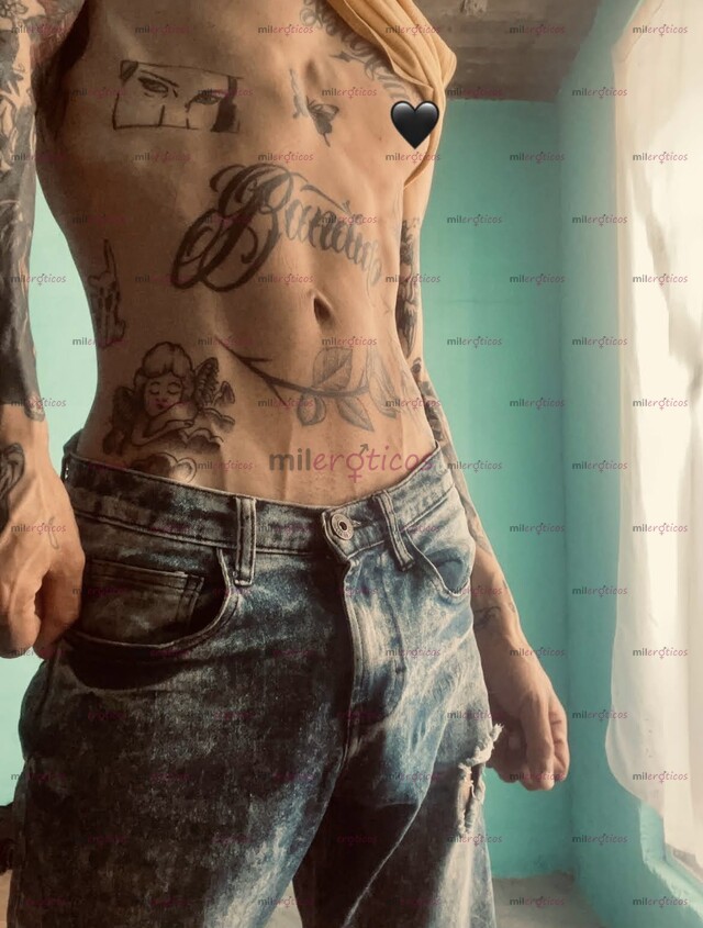 FOTOS DE ALAN CHACAL JOVENCITO ACTIVO 20 CM TATUADO 21 AÑOS TODA LA LECHE