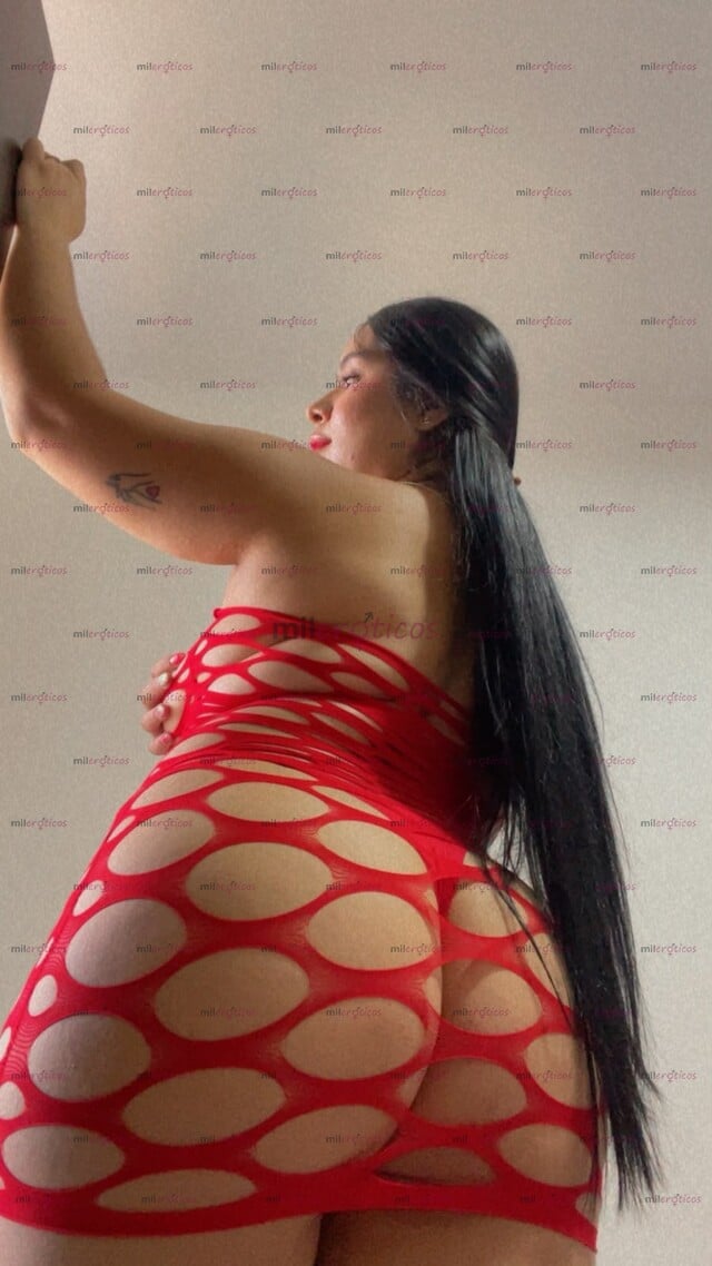 FOTOS DE SEXY BLANQUITA CON HERMOSO CARISMA Y UN RICO CUERPO QUE TE ENCANTARA