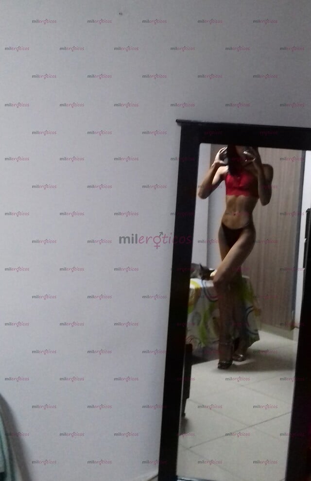 FOTOS DE CHICA TRANS MUY FEMENINA Y COMPLACIENTE QUE QUIERE COMPLACERTE