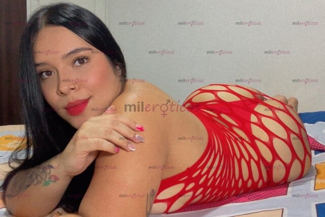 FOTOS DE SEXY BLANQUITA CON HERMOSO CARISMA Y UN RICO CUERPO QUE TE ENCANTARA