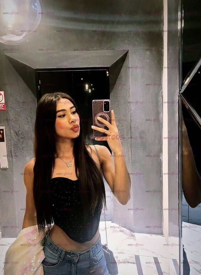 FOTOS DE CHICA TRANS MUY FEMENINA Y COMPLACIENTE QUE QUIERE COMPLACERTE