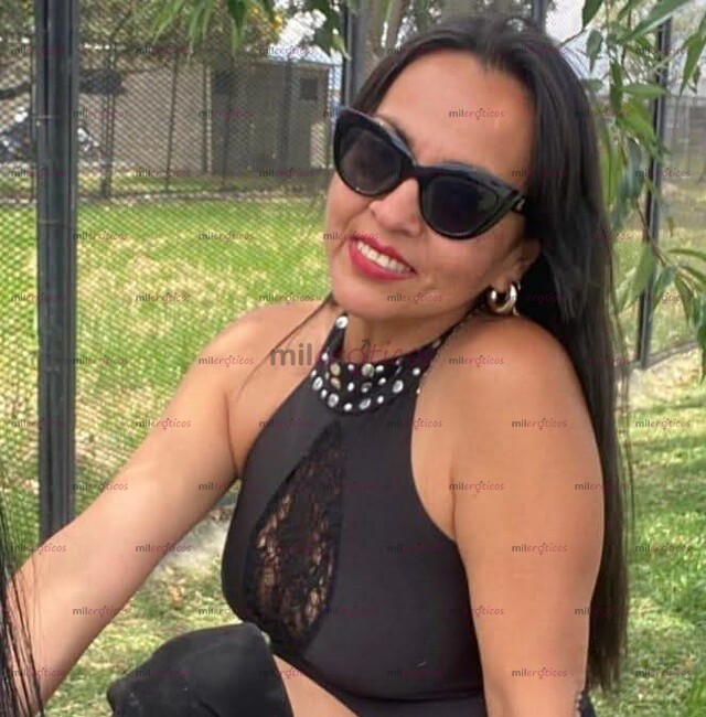 FOTOS DE SEXY Y CALIENTE CUARENTONA DÉJATE CONSENTIR ,TE ESPERO TESORO