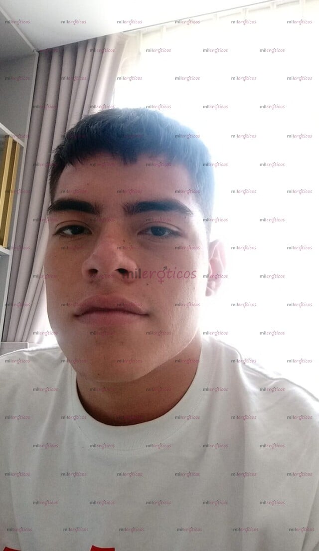 FOTOS DE ARRECHO CON GANAS DE CONCENTIR MACHO,MORBO Y COMPAÑÍA