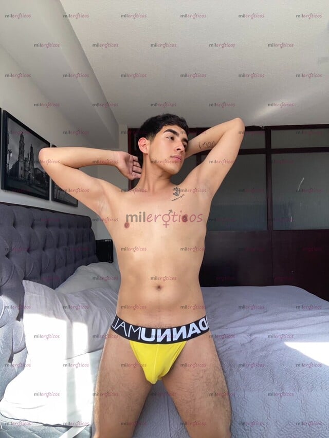 FOTOS DE LATINO, DOTADO CACHONDO DE BUEN CULO , BUENA VERGA , DISPUESTO A COMPLACERTE