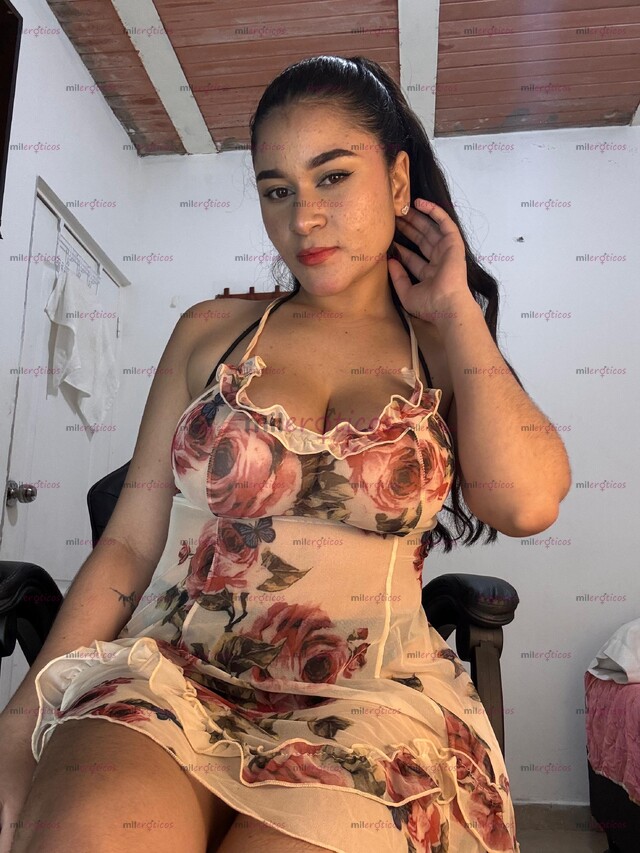 FOTOS DE RICA TETONA, CARIÑOSA Y COMPLACIENTE QUIERE UNA VERGA