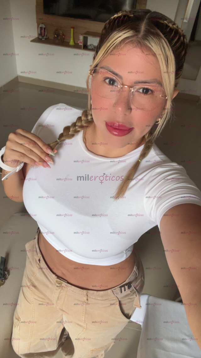 FOTOS DE SOY NICOLLE RUBIA MILF VOLUPTUOSA ,,TU MASAJISTA ERÓTICA Y SENSUAL .