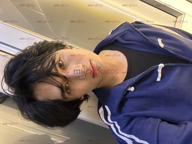 FOTOS DE JOVEN CON GANAS DE VERGA, MENTE ABIERTA Y CON GANAS DE COMPLACER