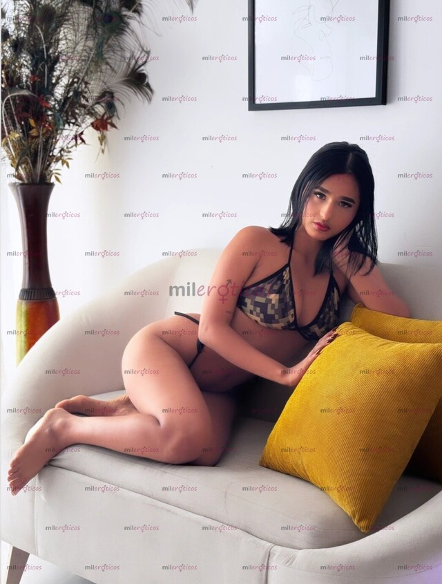 FOTOS DE LUNA FLACA HERMOSA SUMISA 19 AÑITOS SEXY CON GANAS DE SEXO DISPONIBLE