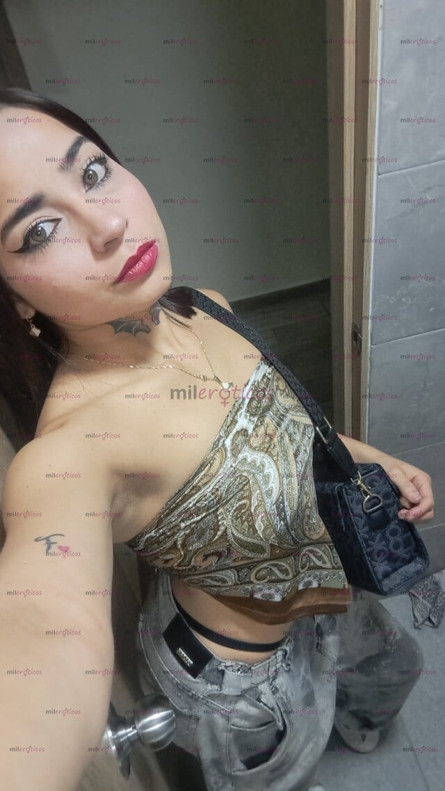 FOTOS DE BIEN MAMADORA COMO A TI, TE GUSTA VEN Y DISFRUTEMOS BIEN RICO Y BIEN CALIENTE