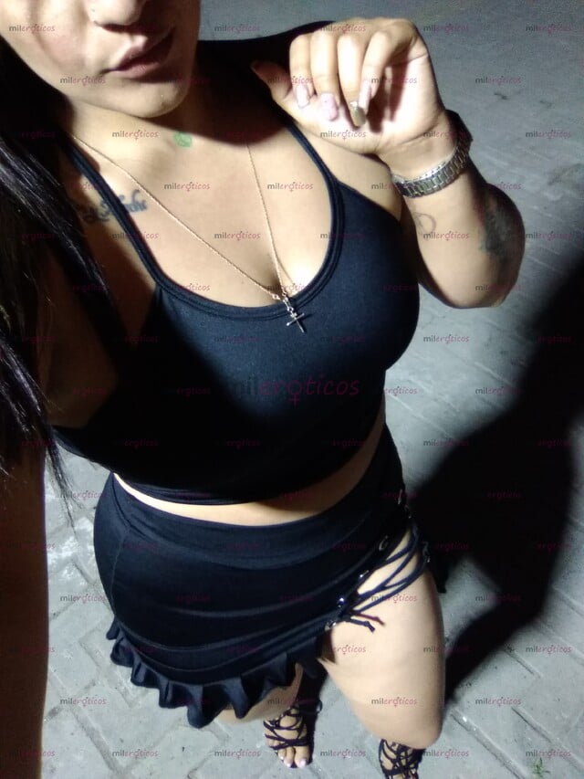 FOTOS DE MORENA CALIENTE CON GANAS DE HACERTE EL AMOR BIEN DELICIOSO , EXTRECHA Y TIERNA
