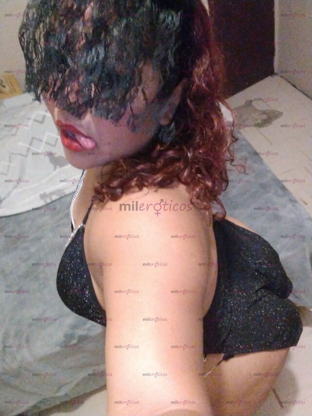 FOTOS DE HELLO PAPITO SOY EXPERTA EN MAMAR,ME ENCANTA, TE SACO LECHITA