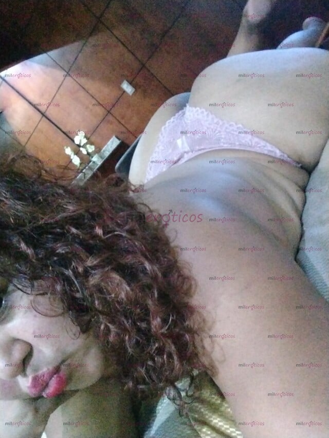 FOTOS DE HELLO PAPITO SOY EXPERTA EN MAMAR,ME ENCANTA, TE SACO LECHITA
