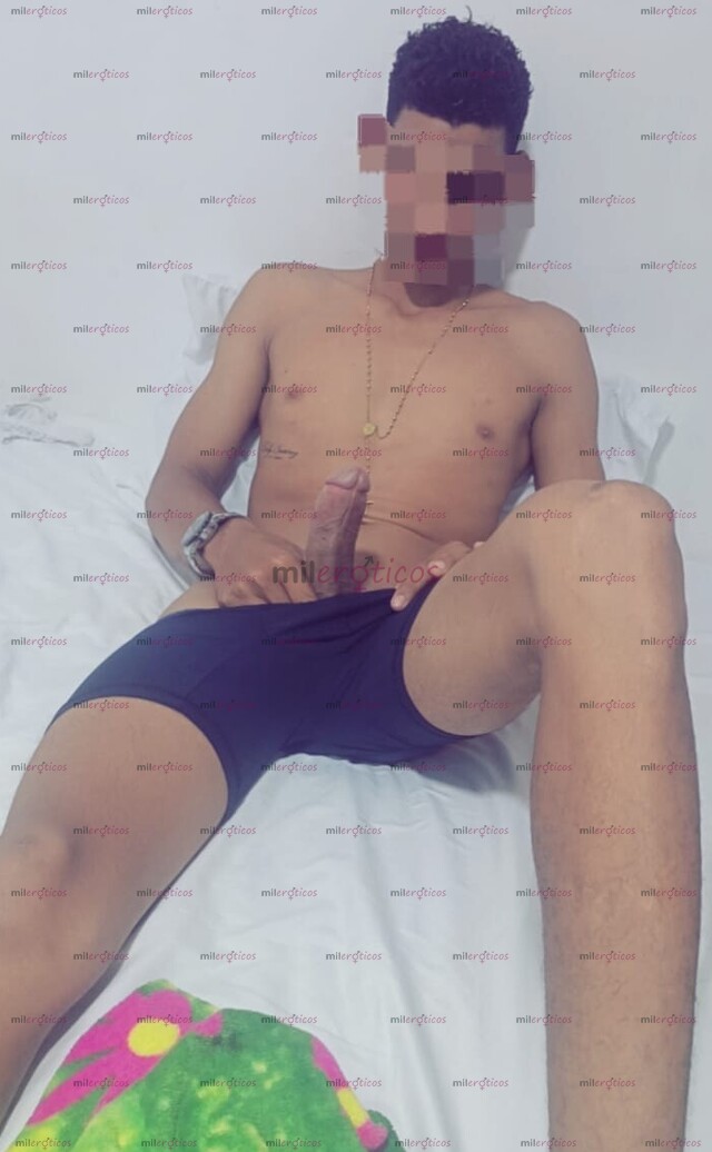 FOTOS DE HOLA CHICO DE 20AÑOS LECHERO VEN PARA FOLLAR
