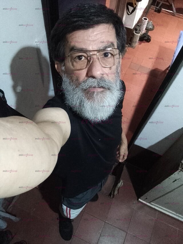 FOTOS DE MASAJISTA VETERANO PASIVO VARONIL 62 AÑOS BARBA BLANCA EN MEDELLÍN