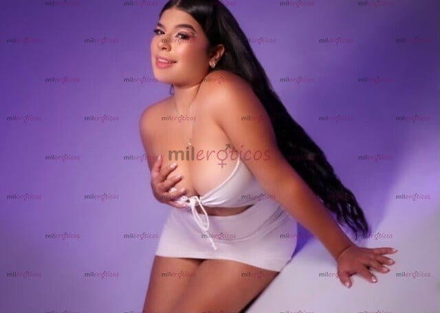 FOTOS DE ZARA CARIÑOSA Y TIERNA UNIVERSITARIA DE CABELLO NEGRO Y HERMOSO ROSTRO