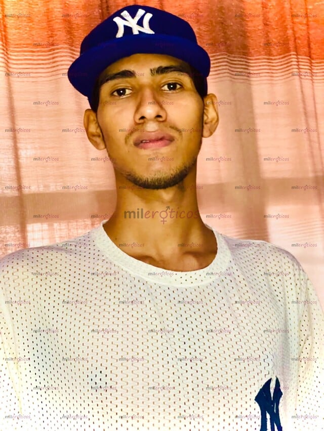 FOTOS DE HOLA SOY UN CHICO ARDIENDO DE GANAS DE TI