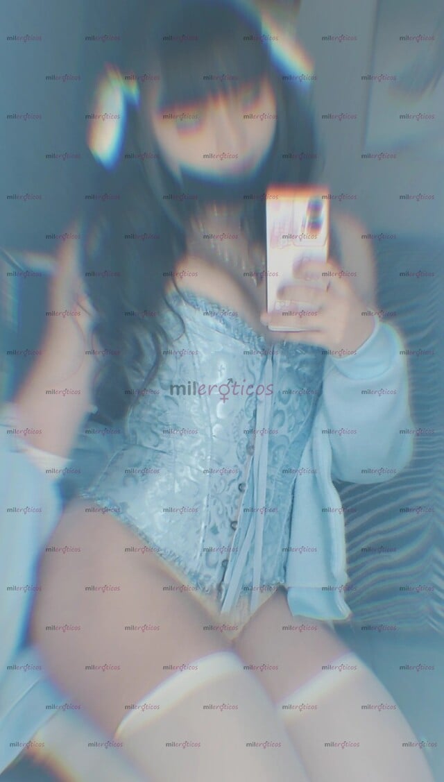 FOTOS DE ANGELIQUE, CHICA TRANS MASAJISTA, FEMENINA Y CULONA