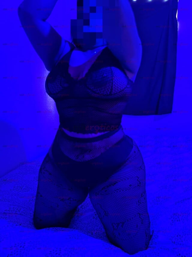 FOTOS DE ANDREA CHICA NUEVA, MILF CURVY BUENÍSIMA TETONA Y BLANCA