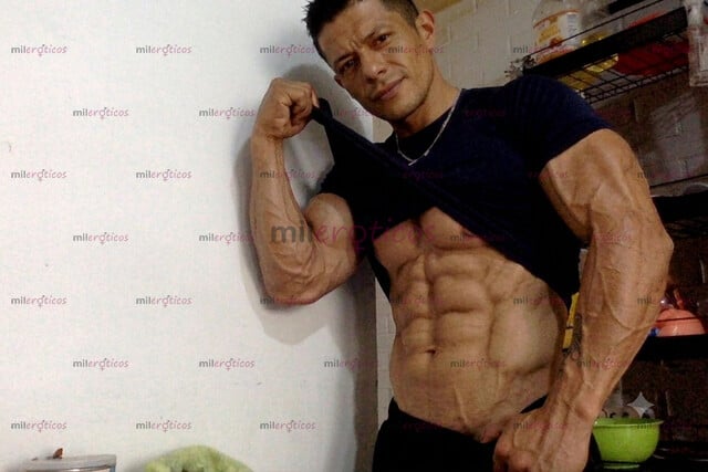 FOTOS DE BUSCAS PLACER EXTREMO LLAMAME TRATO DE NOVIOS O LO QUE TU DECIDAS