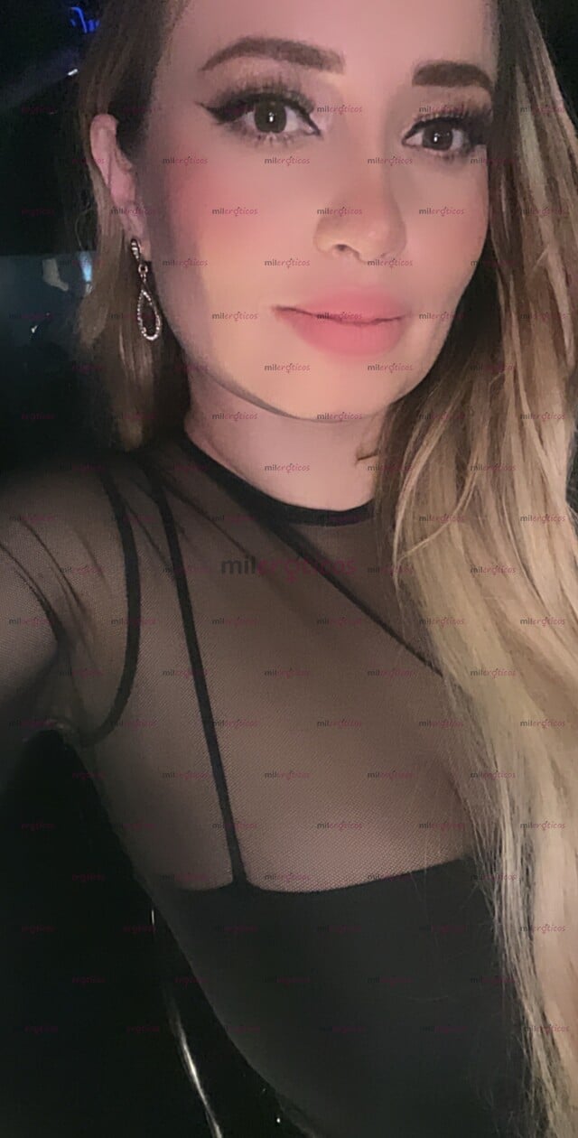 FOTOS DE ELEGANTE Y MUY BUENA EN LA CAMA. COMPRUEBA