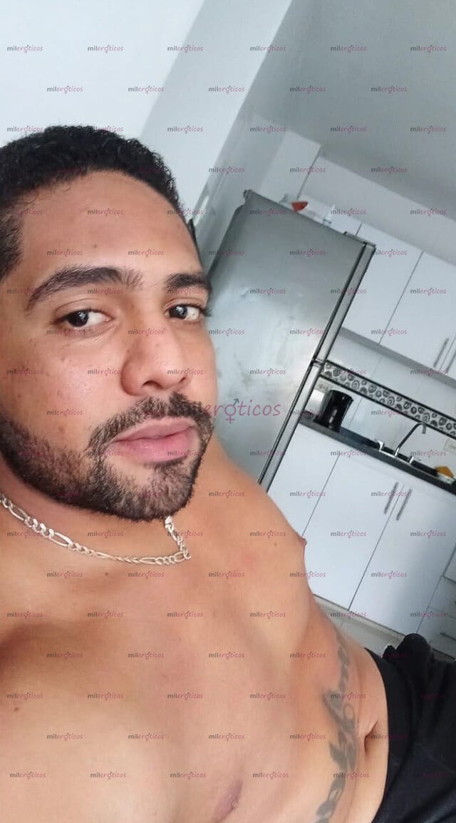 FOTOS DE DISPONIBILIDAD 24 7 CLIENTES EXCLUSIVOS NECESITA GIGOLÓ EXCLUSIVO ESE SOY YO