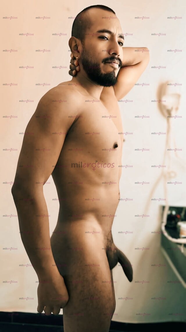 FOTOS DE TIENES HAMBRE DE HOMBRE? VENTE ENTONCES CONMIGO A CONSENTIRTE