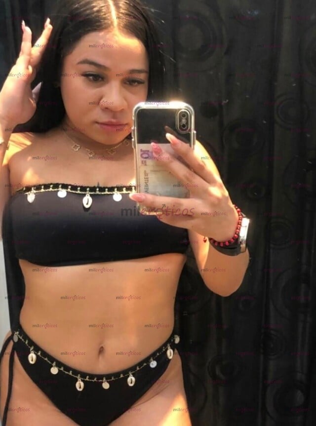 FOTOS DE HERMOSA,DELICADA CALIENTE Y MUY MOJADA, DISPUESTA A COMPLACERTE EN TODO MI AMOR