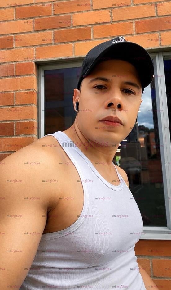 FOTOS DE VENEZOLADO DOTADO EN MEDELLÍN 23CM EXCELENTE TRATO