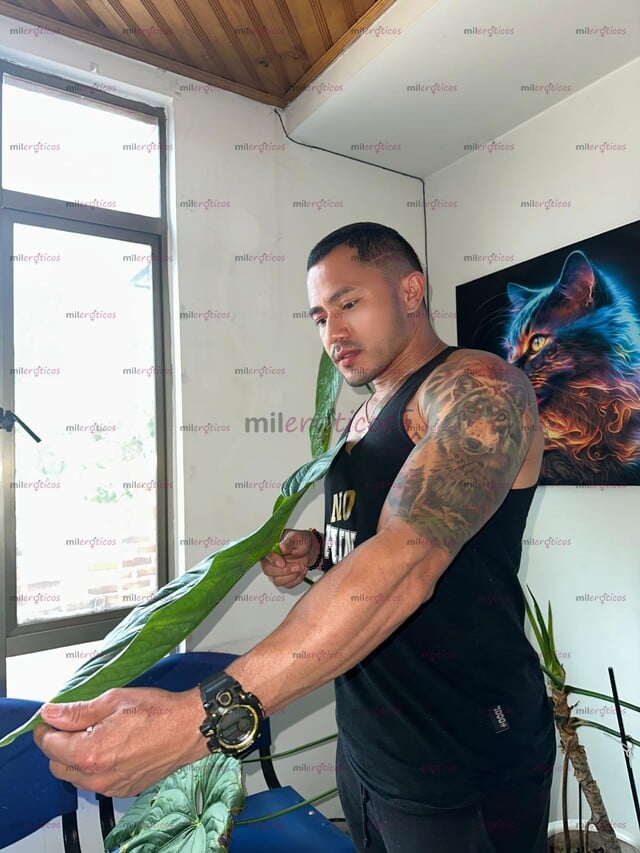 FOTOS DE MASOTERAPEUTA PROFESIONAL Y SEXY , VARONIL Y EDUCADO