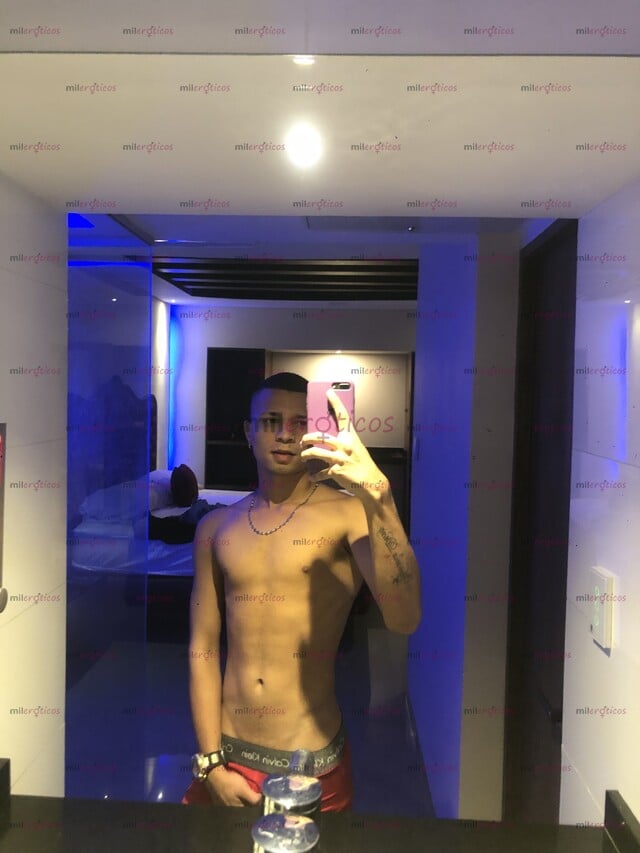 FOTOS DE JOVEN DELGADO CALIENTE COMPLACIENTE DISPONIBLE