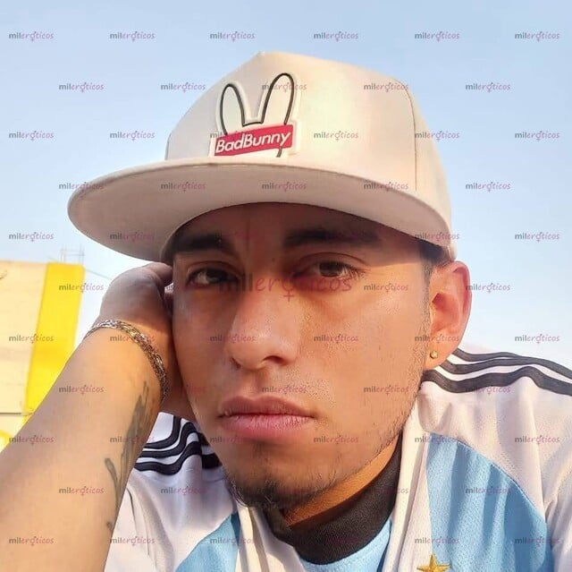 FOTOS DE JOVEN BISEXUAL INTER PARA HOMBRES Y MUJERES COMO ACTIVO O PASIVO