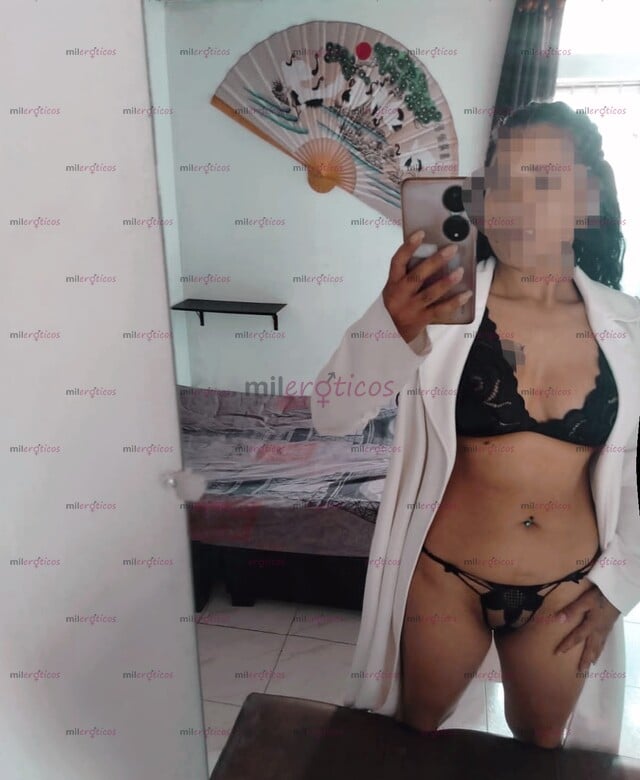 FOTOS DE MORENA ESTRECHITA Y CARIÑOSA DISPUESTA A COMPLACERTE
