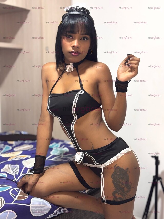 FOTOS DE MORENITA CHIQUITA DE TETAS PEQUEÑAS DISPUESTA A COMPLACERTE