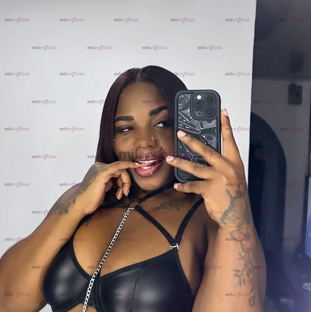 FOTOS DE VIDEOLLAMADAS RAQUEL, HERMOSA NEGRA ESTRECHITA Y DESCOMPLICADA