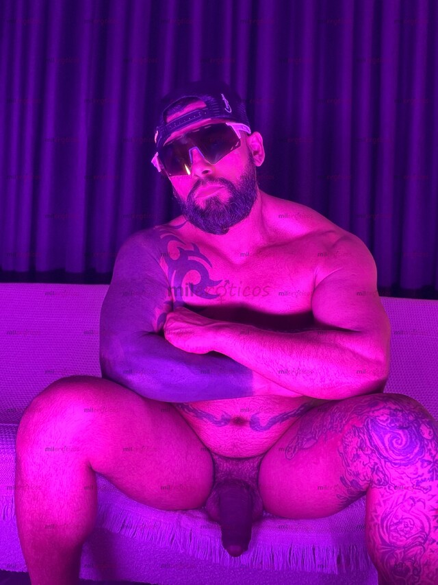 FOTOS DE PACO 100 % ACTIVO MACHO BARBON LECHERO LLÁMAME 8116022755