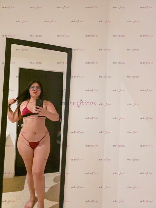 FOTOS DE SOY UNA CHICA MUY ARDIENTE JUGOSITA Y APRETADITA PARA TI