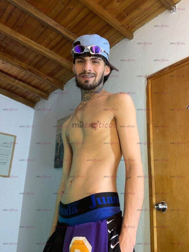 FOTOS DE JOVEN SERIO VERS PASIVO. TENGO SITIO, PINTA Y ARRECHO