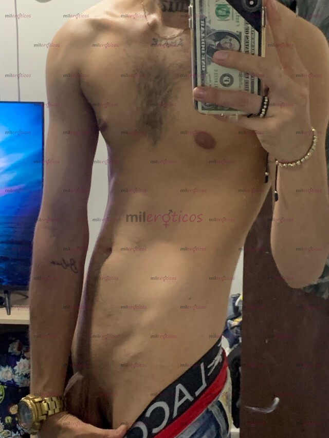 FOTOS DE JOVEN SERIO VERS PASIVO. TENGO SITIO, PINTA Y ARRECHO