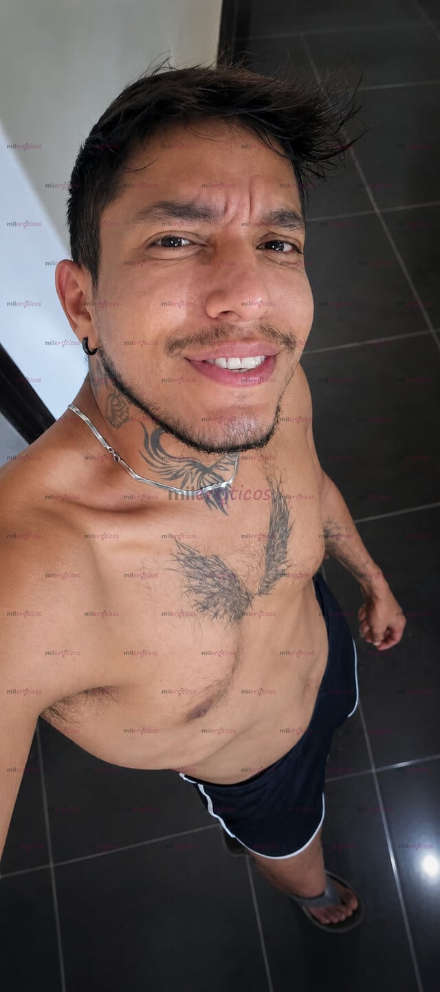 FOTOS DE LLANERO, ACTIVO, CUMPLO TUS MÁS ÍNTIMOS DESEOS SI TE QUIERES DIVERTIR ESCRÍBEME