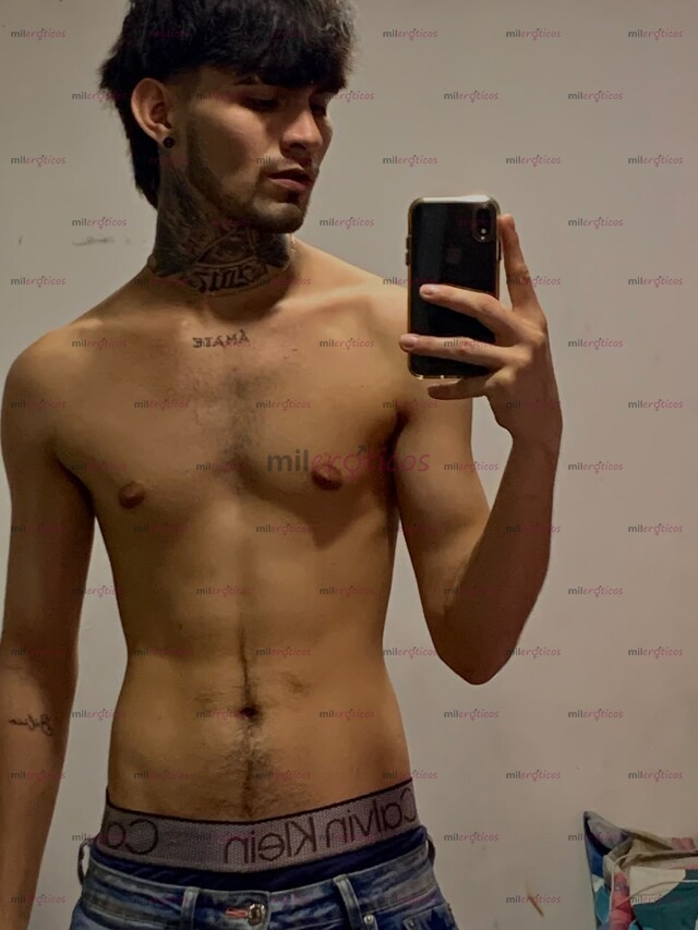 FOTOS DE JOVEN SERIO VERS PASIVO. TENGO SITIO, PINTA Y ARRECHO